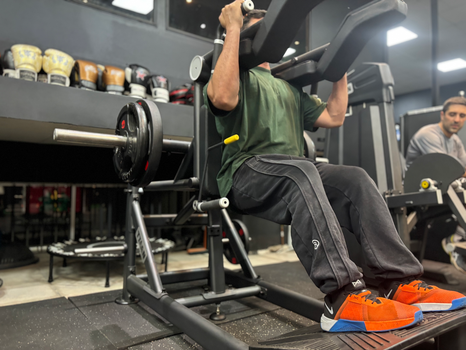 Memo Zamorano entrenando
